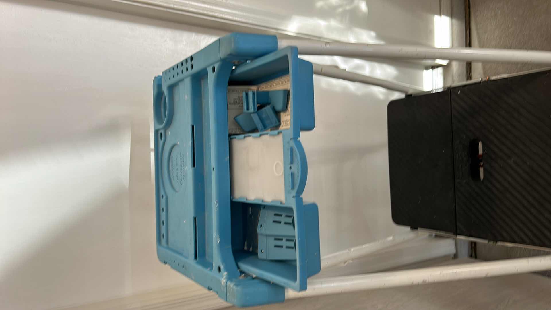 Photo 1 of LADDER WITH WIDE TOP STEP 56 1/2 inches