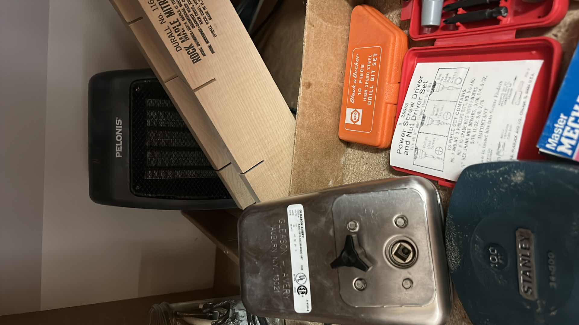 Photo 3 of CONTENTS PULL SHELF IN GARAGE - TOOLS