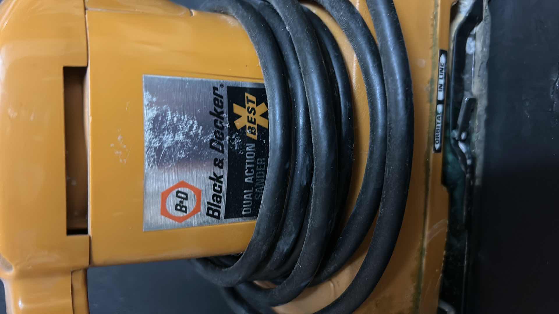 Photo 2 of BLACK AND DECKER SANDER