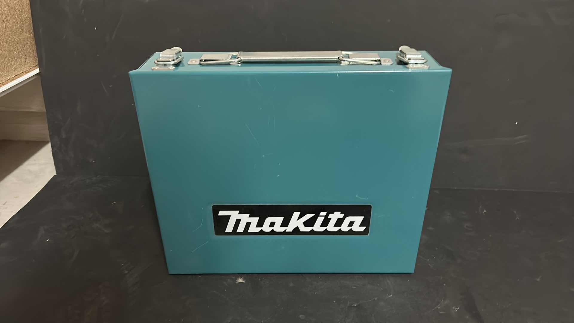 Photo 1 of MAKITA CORDLESS DRIVER DRILL