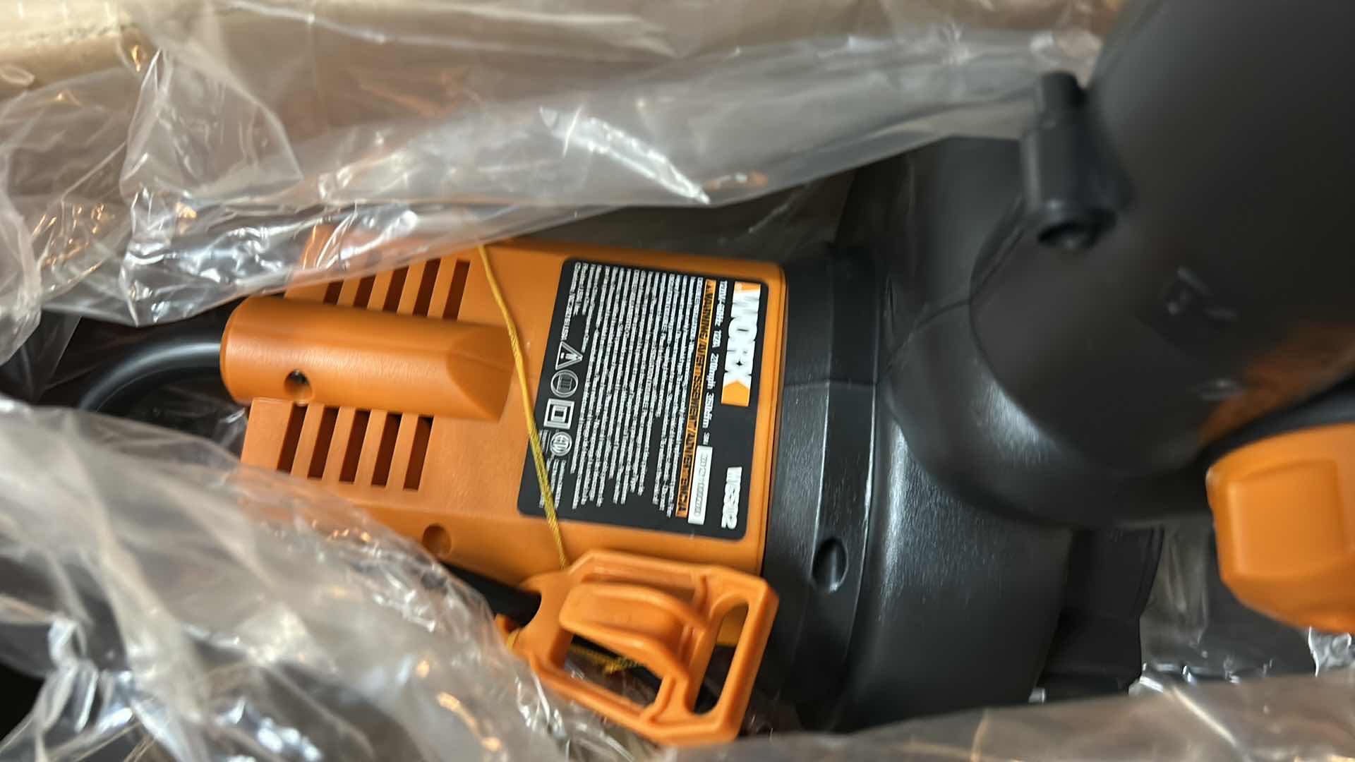 Photo 1 of NEW IN BOX WORX BLOWER VAC MULCHER