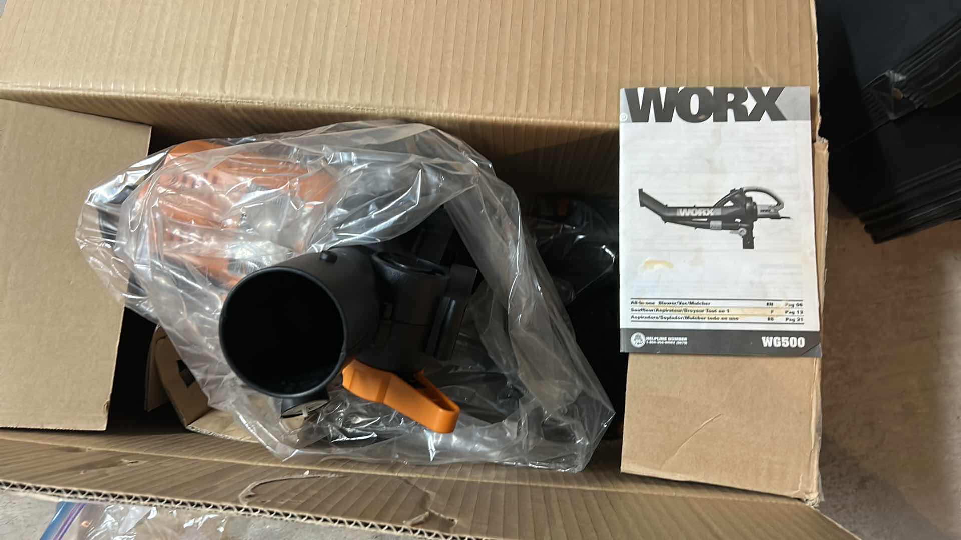 Photo 1 of NEW IN BOX WORX BLOWER VAC MULCHER