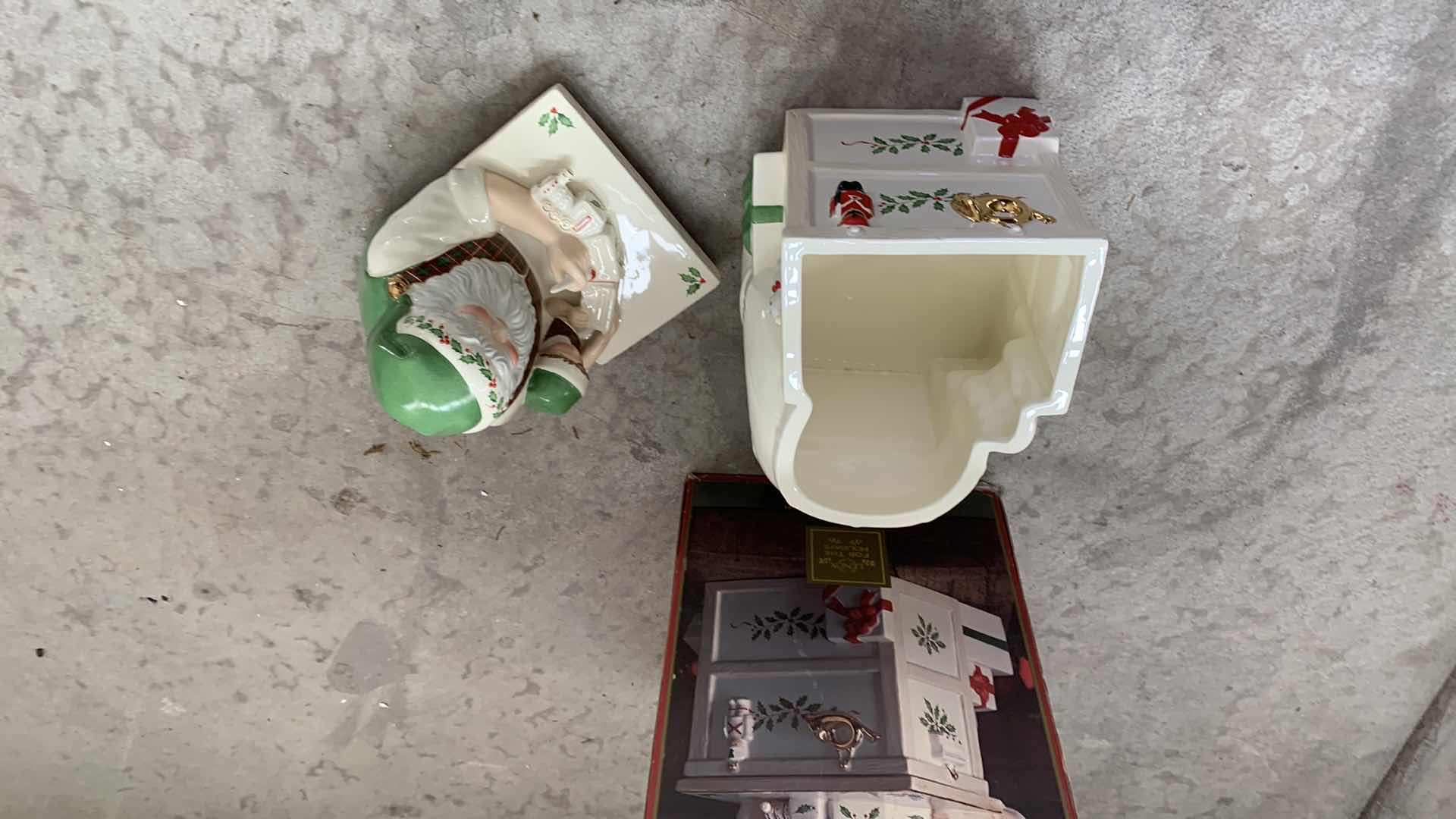 Photo 1 of LENOX FOR THE HOLIDAYS SANTA WORKBENCH COOKIE JAR