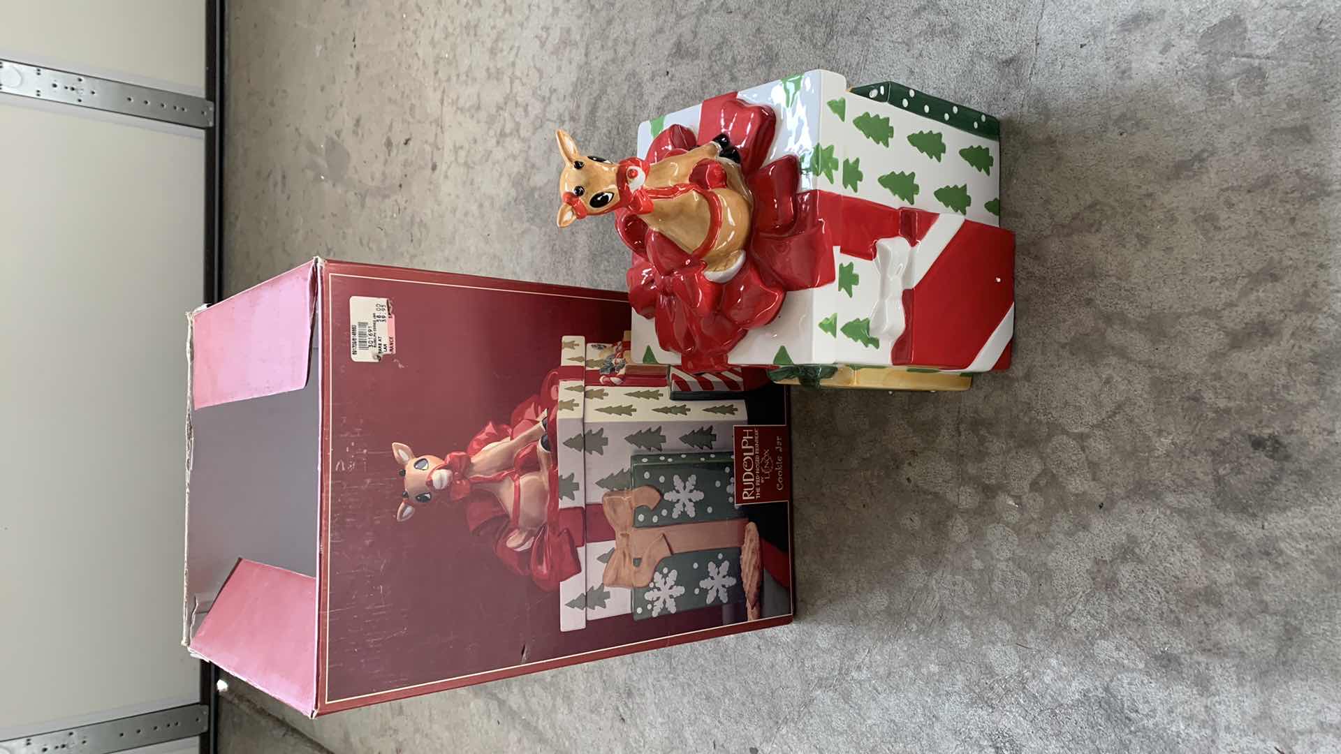 Photo 1 of $59 LENOX RUDOLF YHE RED NOSED REINDEER COOKIE JAR