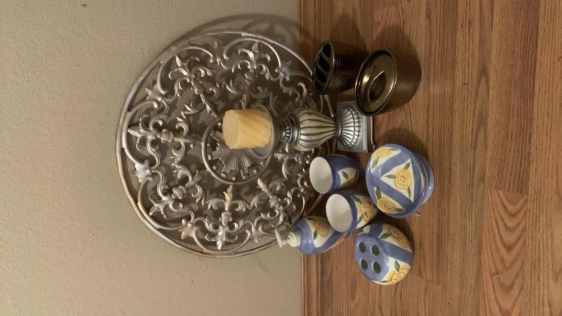 Photo 1 of BATHROOM DECOR