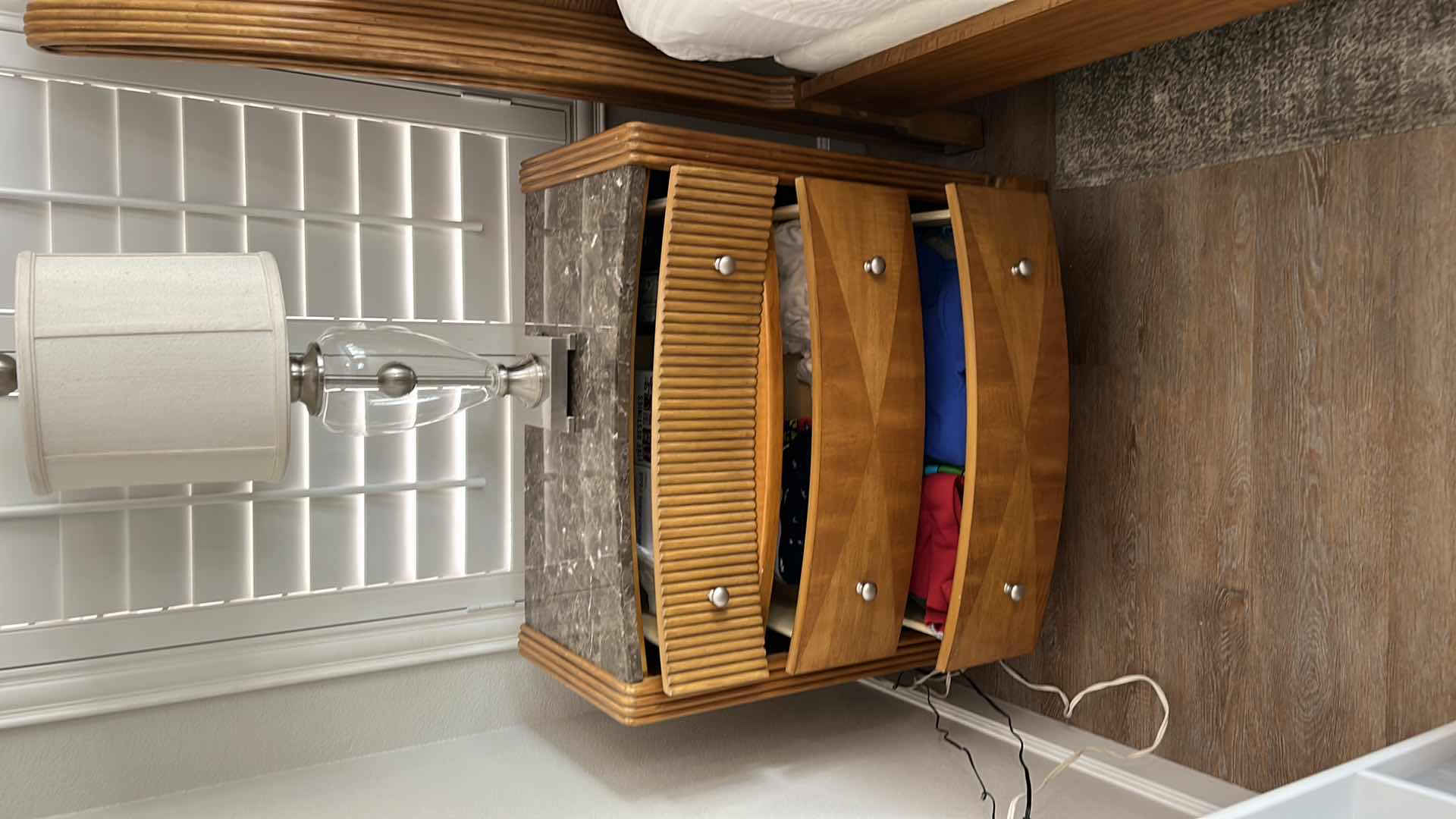 Photo 1 of COLLEZIONE EUROPA NIGHTSTAND 
30 1/2“ x 17“ x 30“