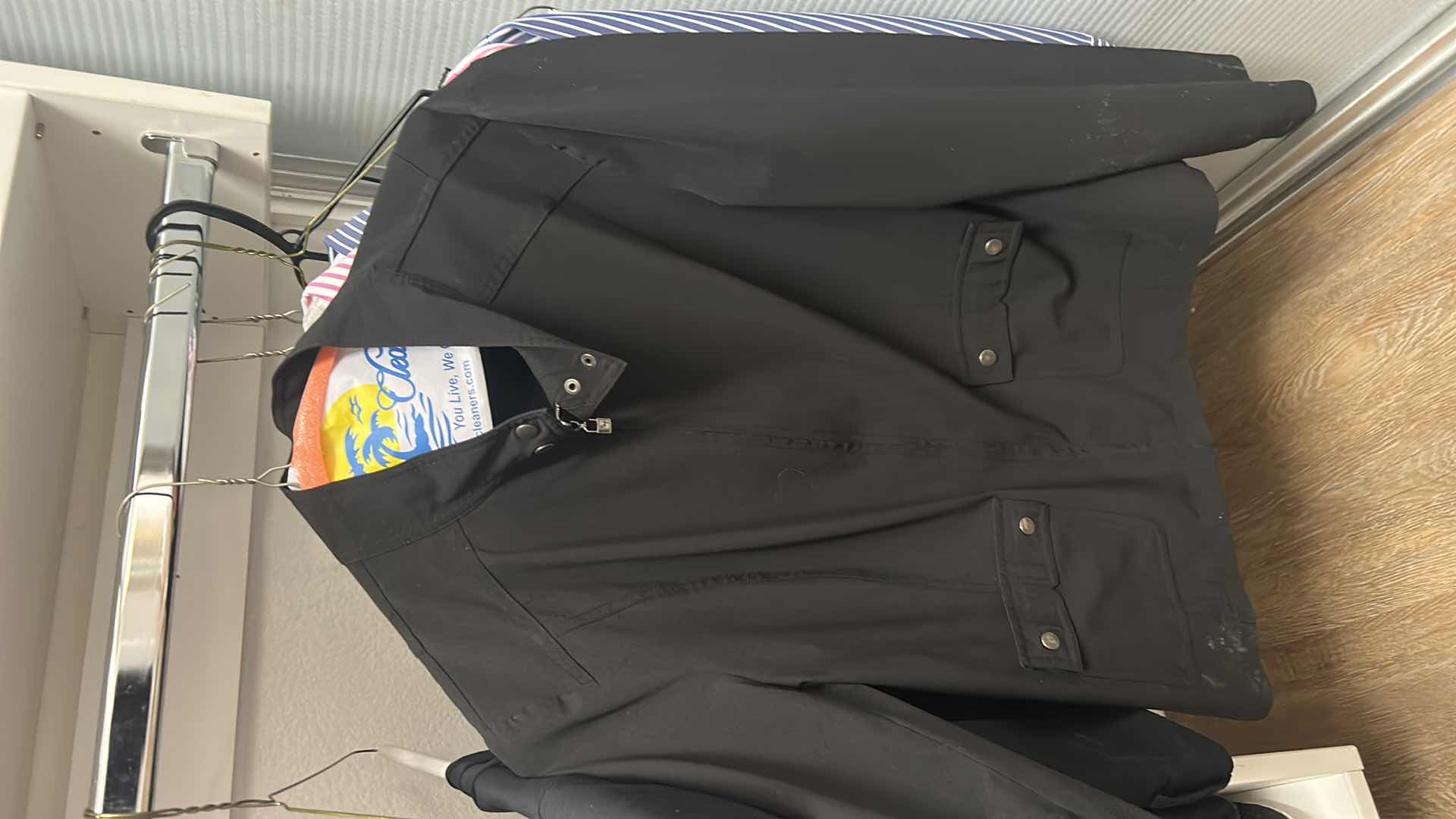 Photo 5 of 6 PIECES WOMENS CLOTHING INCLUDING RALPH LAUREN AND MORE SIZE S-M