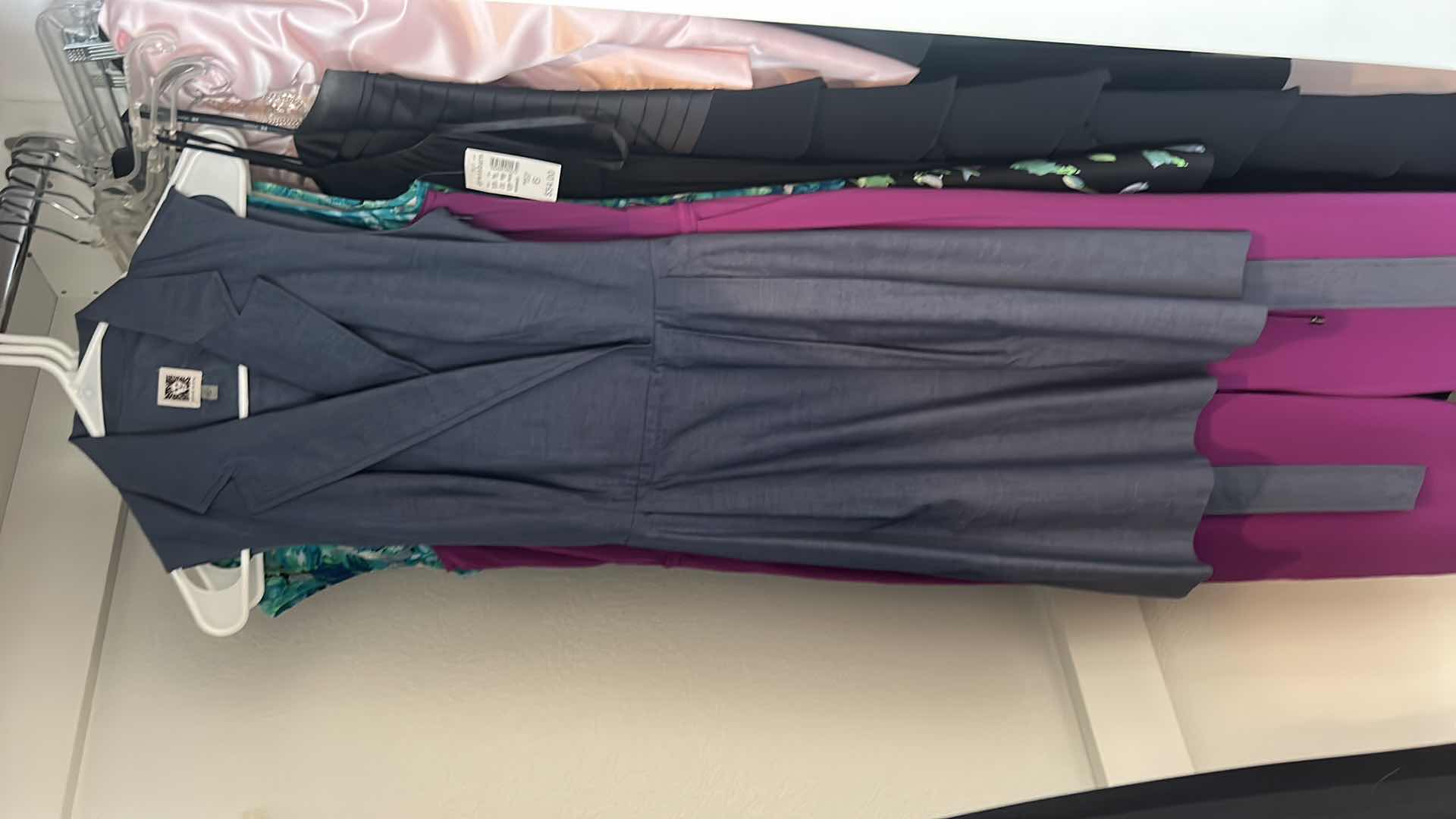 Photo 1 of 4 WOMENS DRESSES SIZE S