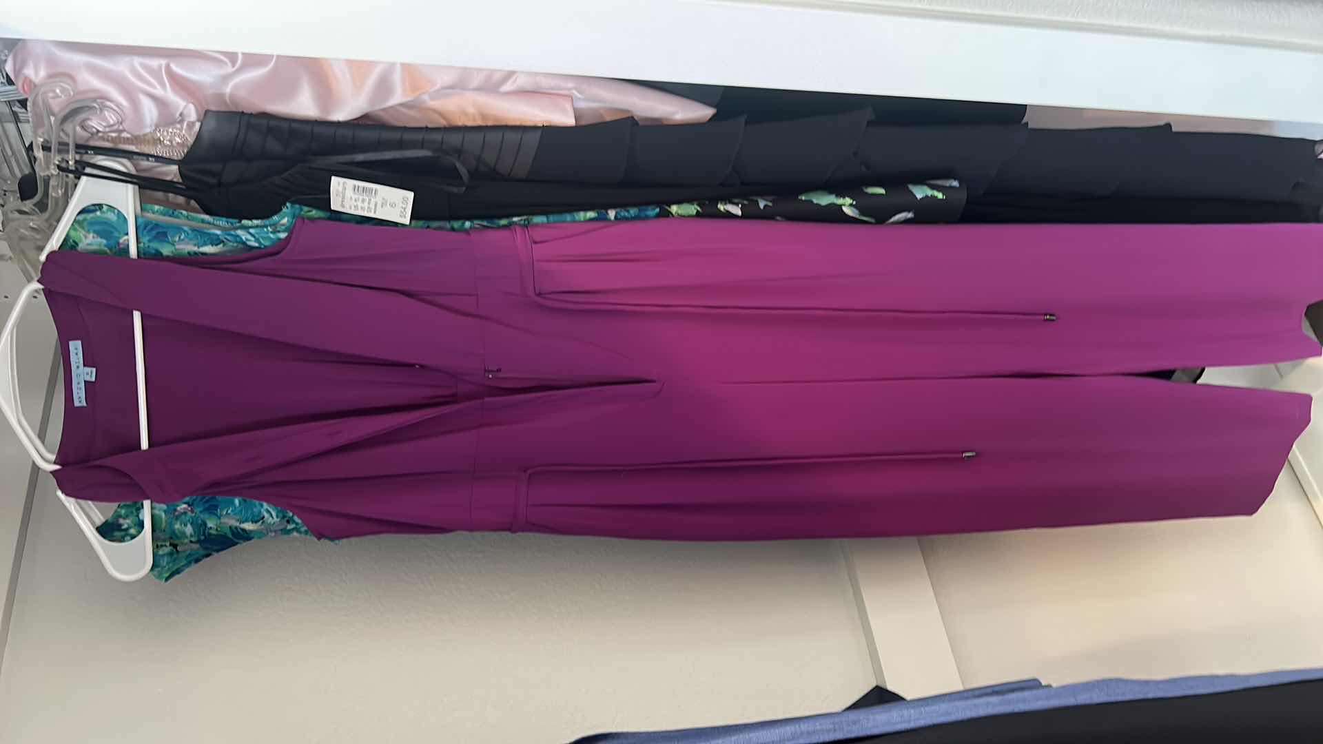 Photo 1 of 4 WOMENS DRESSES SIZE S