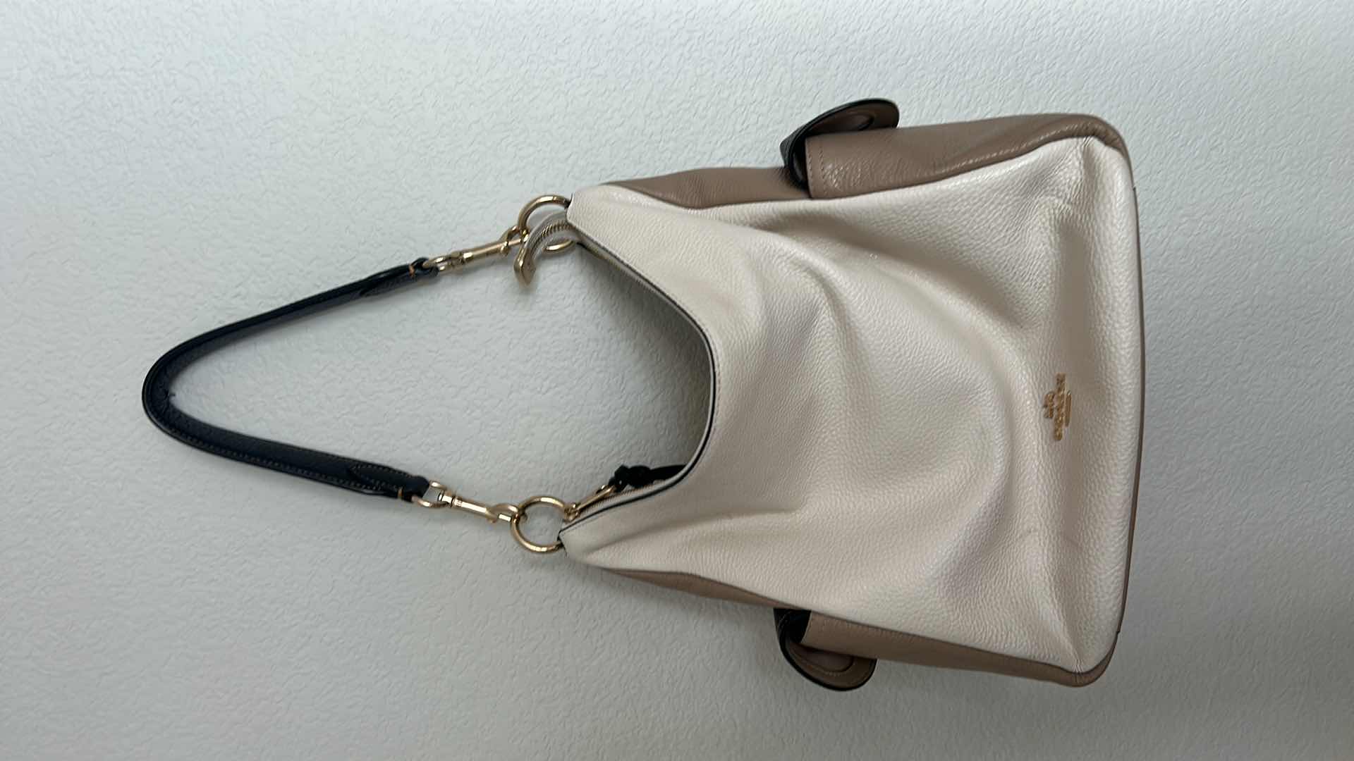 Photo 7 of COACH PURSE