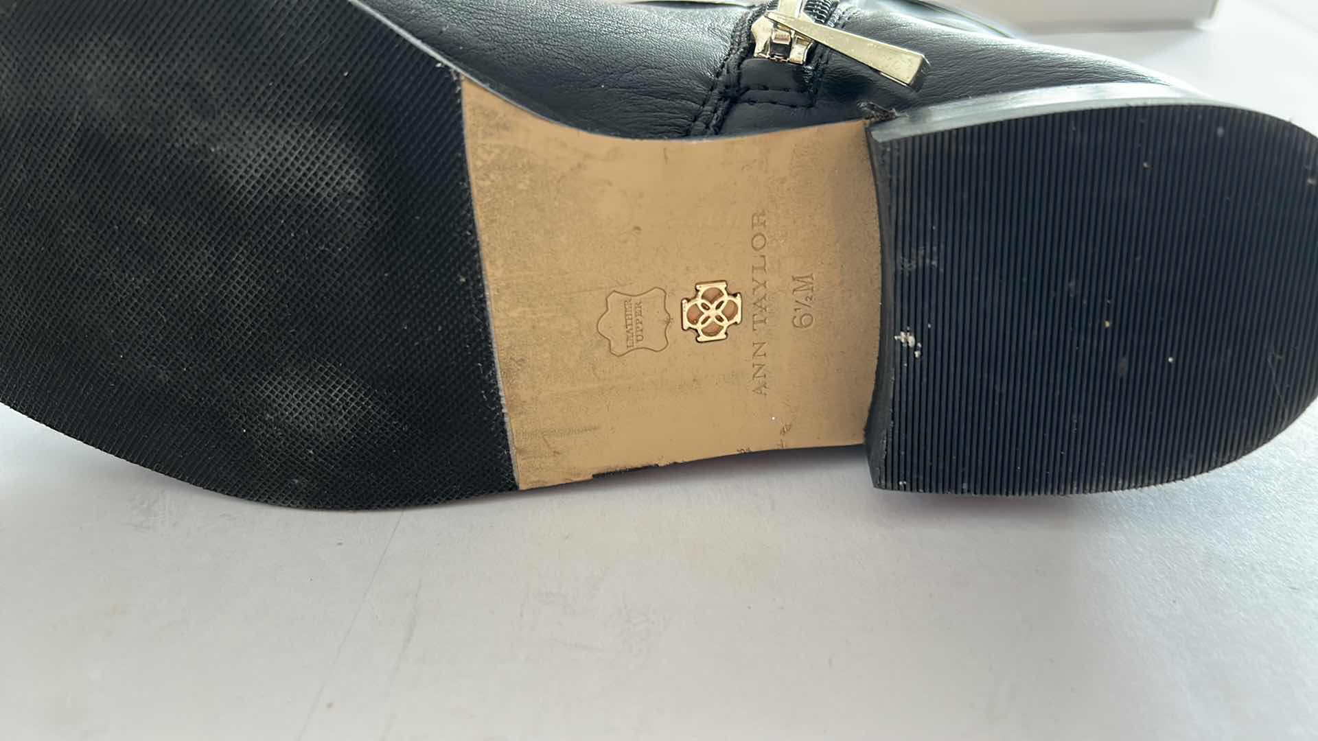 Photo 1 of ANN TAYLOR BOOTS SIZE 6.5