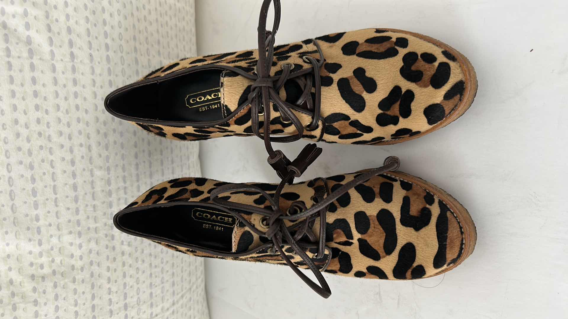 Photo 1 of COACH TULLAH OC PRT H CALF SIZE 7.5 $208