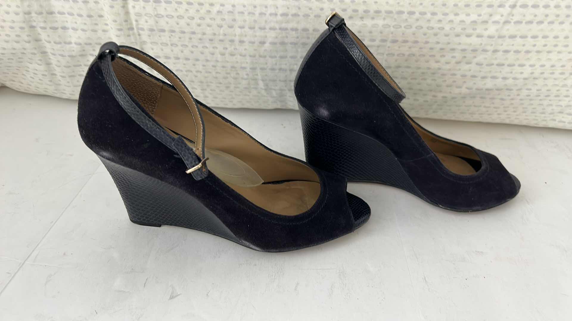 Photo 1 of 2 PAIR WOMENS SHOES MICHAEL KORS SIZE 7 AND ANN TAYLOR SIZE 6.5