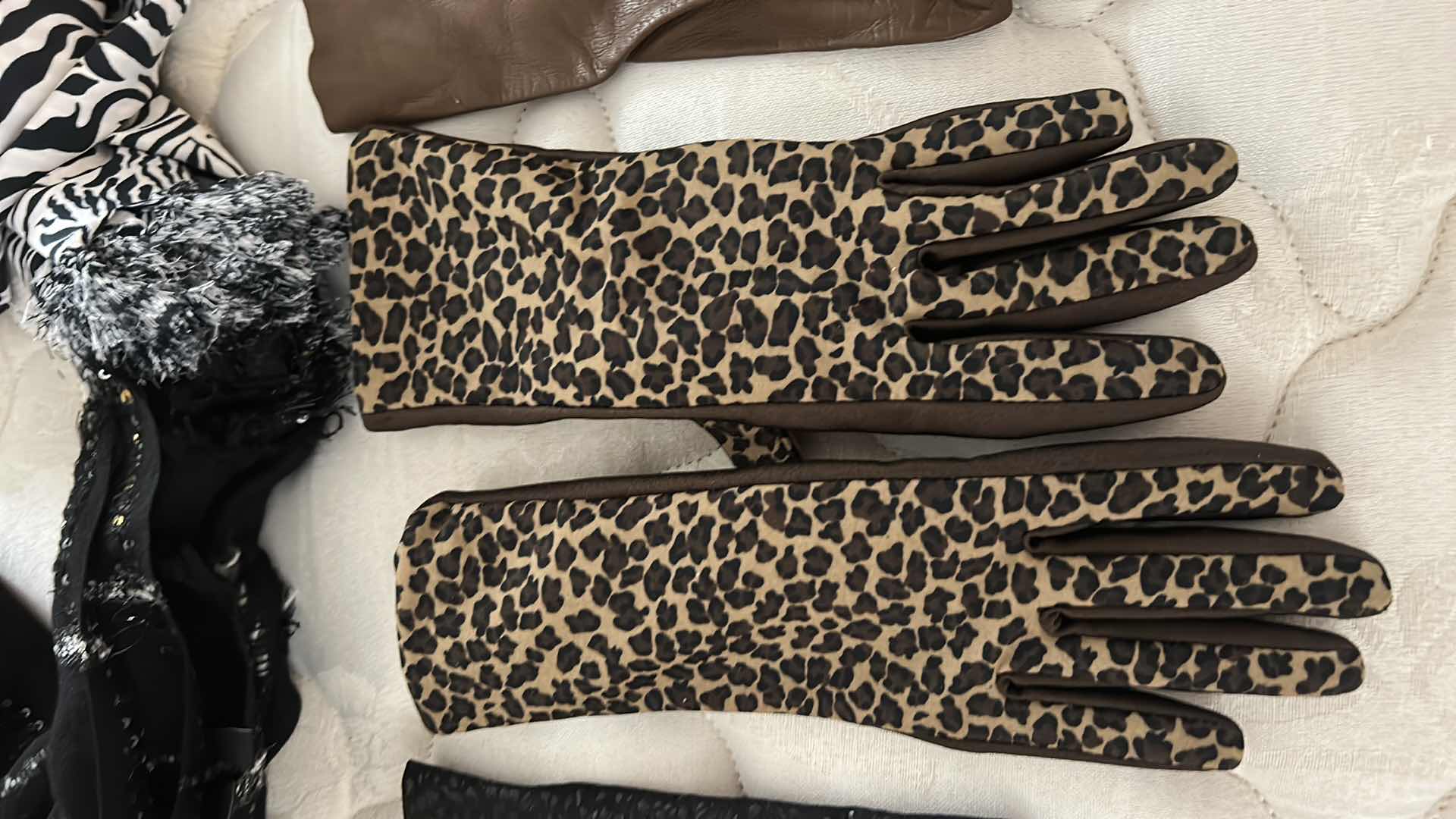 Photo 1 of 3 PAIRS WOMENS GLOVES SMSLL AND 2 SCARVES