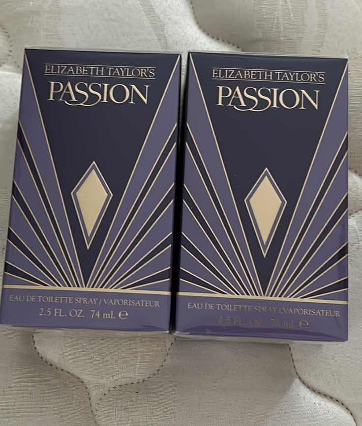 Photo 1 of 2 NEW ELIZABETH TAYLORS PASSION FRAGRANCE
