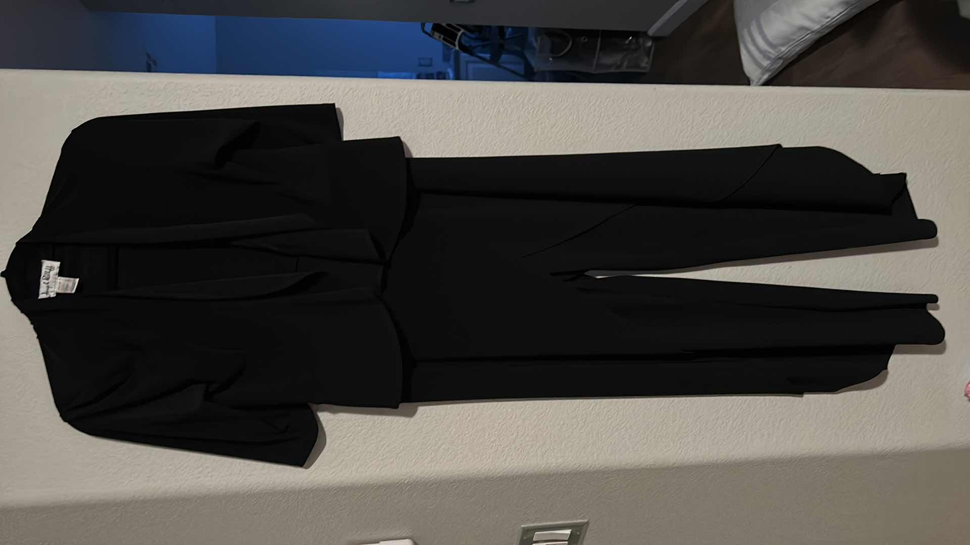 Photo 1 of 2 PIECE JOSEPH RIBKOFF FLOWY JACKET AND PANTS SIZE 10