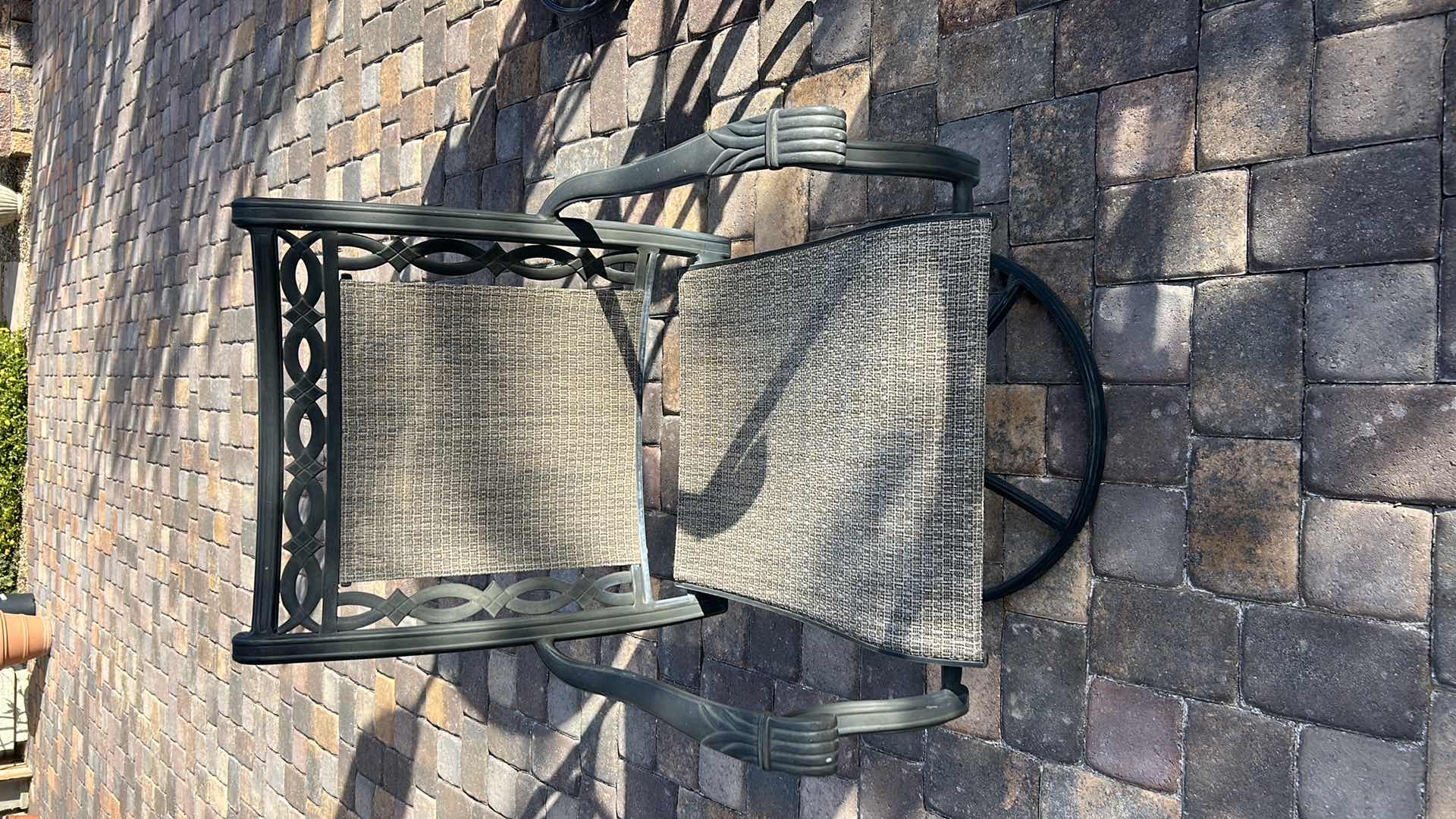 Photo 1 of OUTDOOR 42” ROUND PATIO TABLE WITH 4 SWIVEL ROCKING CHAIRS (UMBRELLA IS BROKEN)