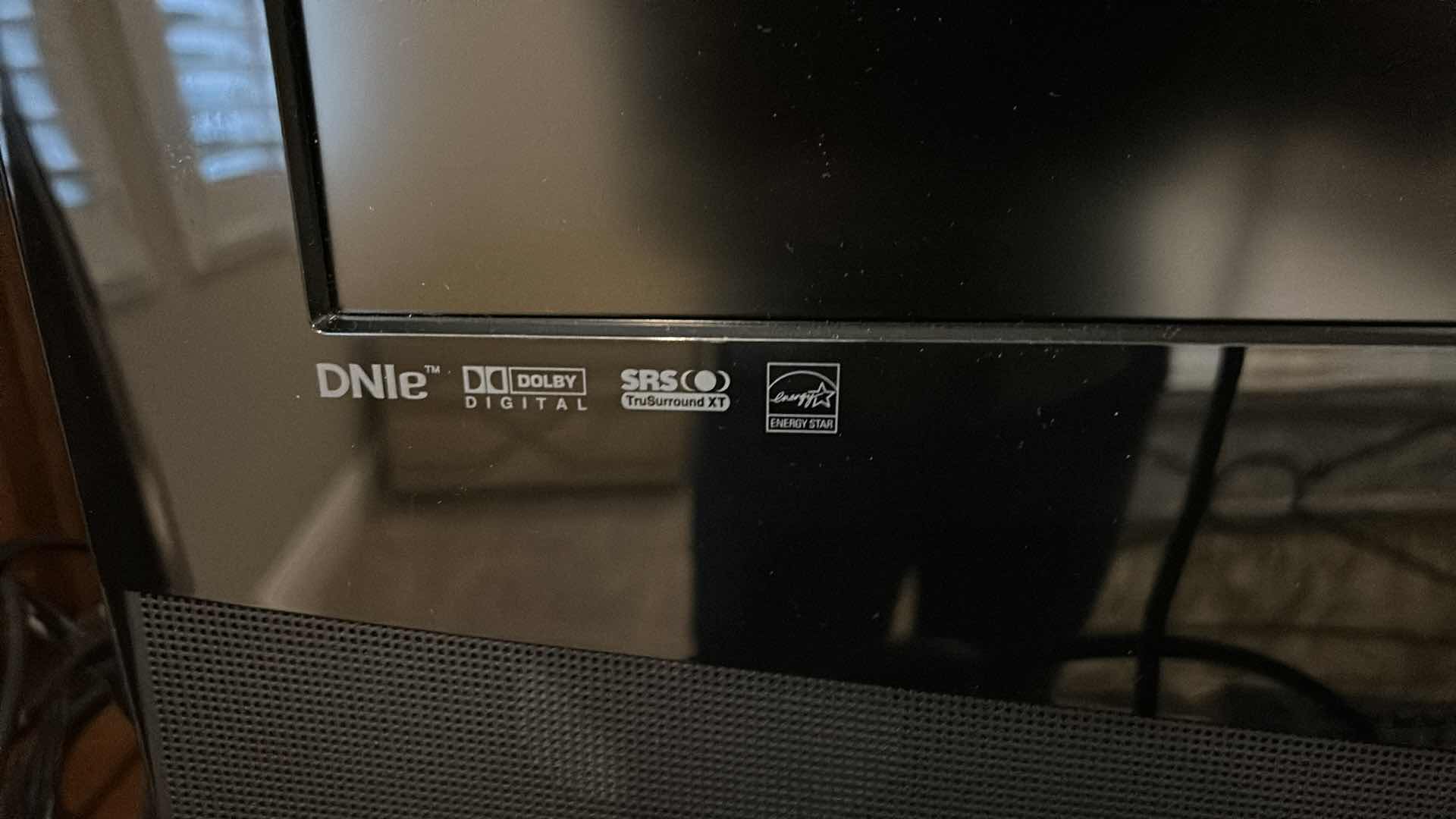 Photo 1 of 31” SAMSUNG TV WITH REMOTE