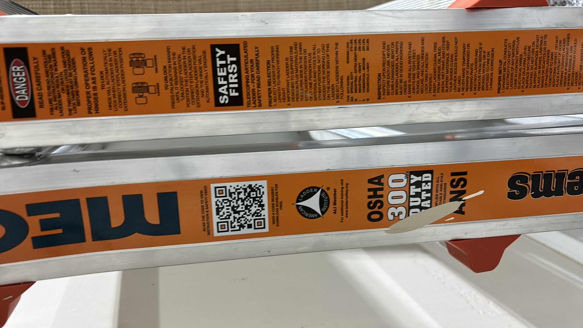 Photo 3 of MEGALITE LITTLE GIANT ADJUSTABLE LADDER