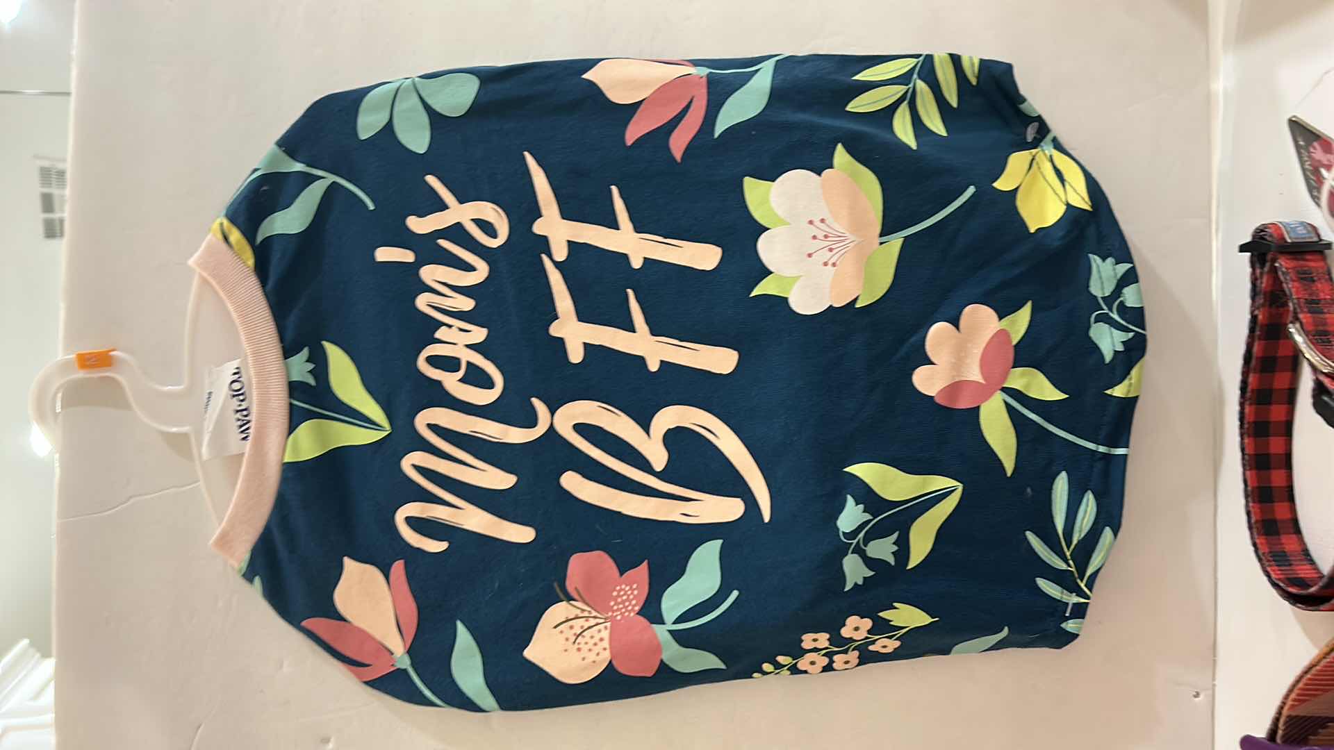 Photo 1 of NEW MEDIUM DOG ASSORTMENT- 3 TEE’s, LEASH, BANDANA AND 4 COLLARS