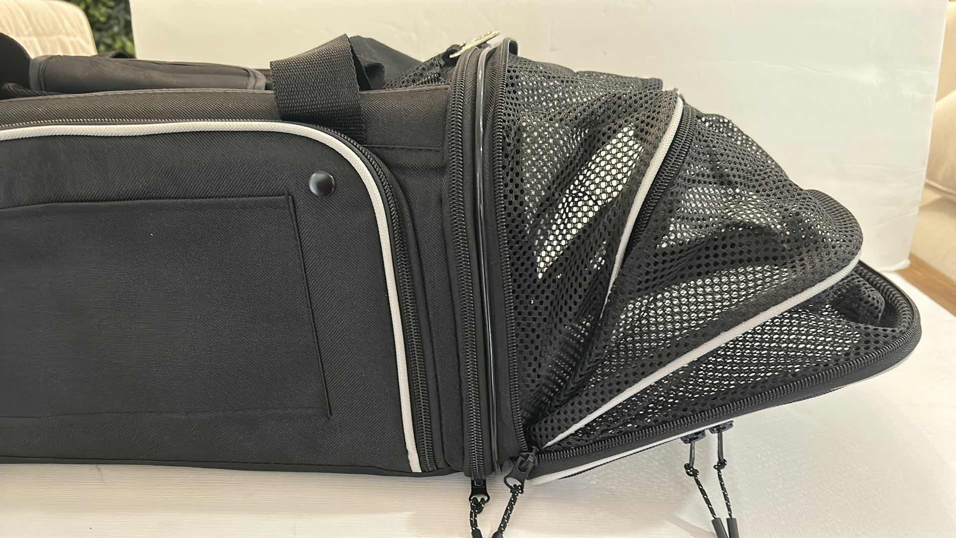 Photo 1 of NEW SMILING PAWS PETS AIRLINE APPROVED EXPANDABLE PET CARRIER 17” x 11” x 9” $69.99