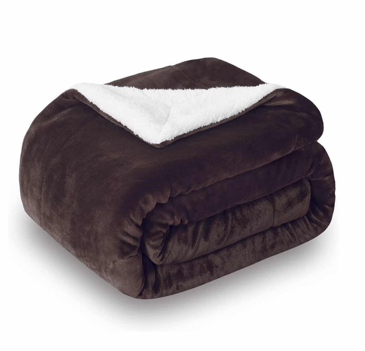 Photo 1 of 2 - NEW UNIQUE DESIGN: SOCHOW HIGH QUALITY SHERPA BLANKETS DOUBLE SIDED DESIGN $25. EACH