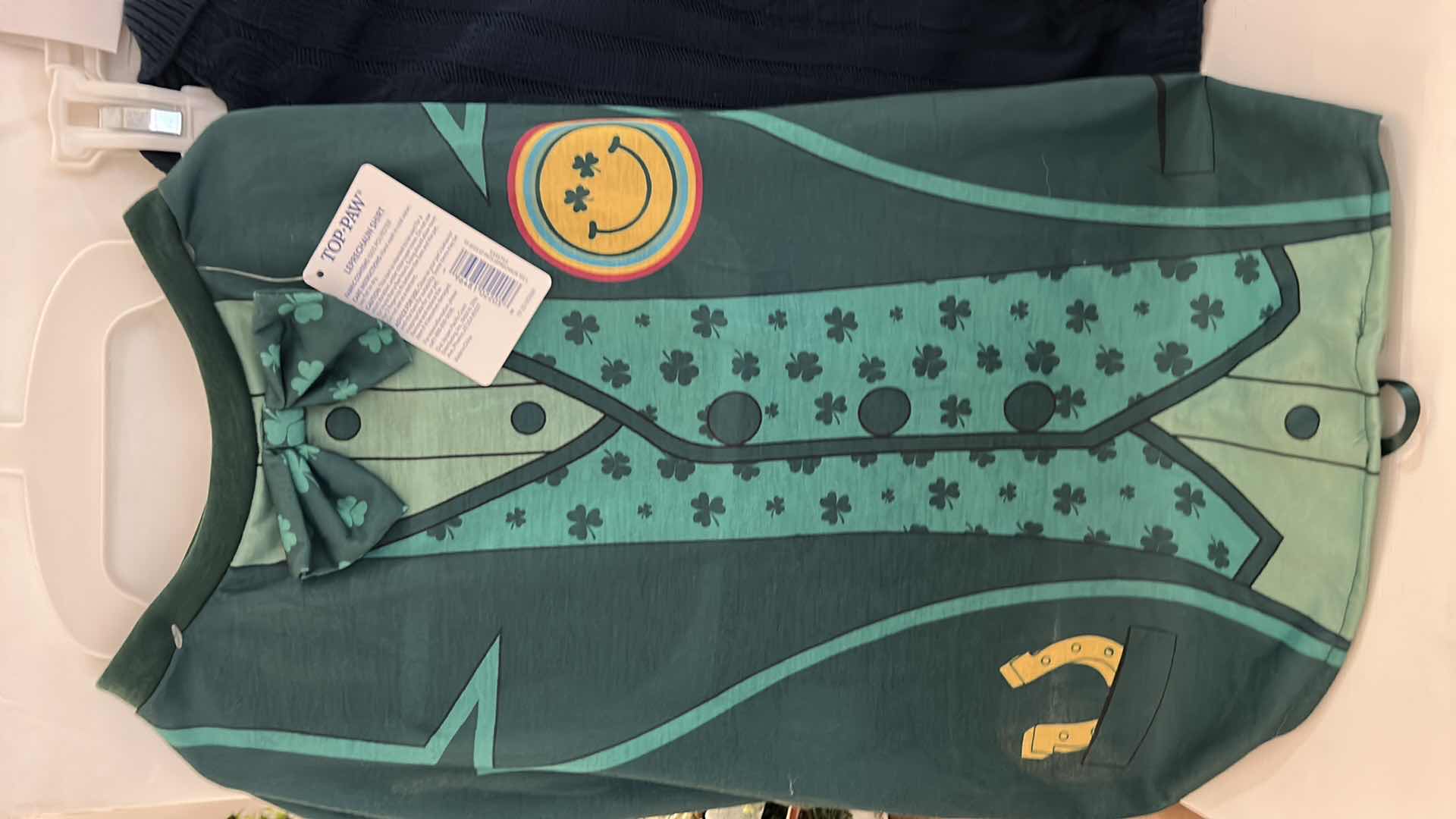 Photo 1 of 8 PIECES NEW TOP PAW DOG CLOTHING & ACCESSORIES ASSORTMENT $65 SIZE LARGE