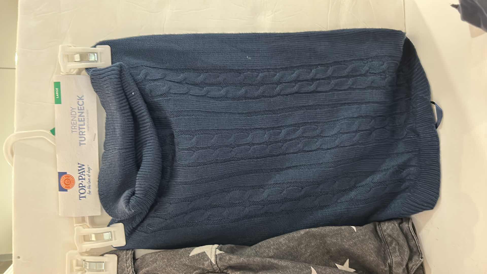 Photo 1 of 5 PIECE NEW TOP PAW DOG CLOTHING & ACCESSORIES ASSORTMENT $85 SIZE LARGE