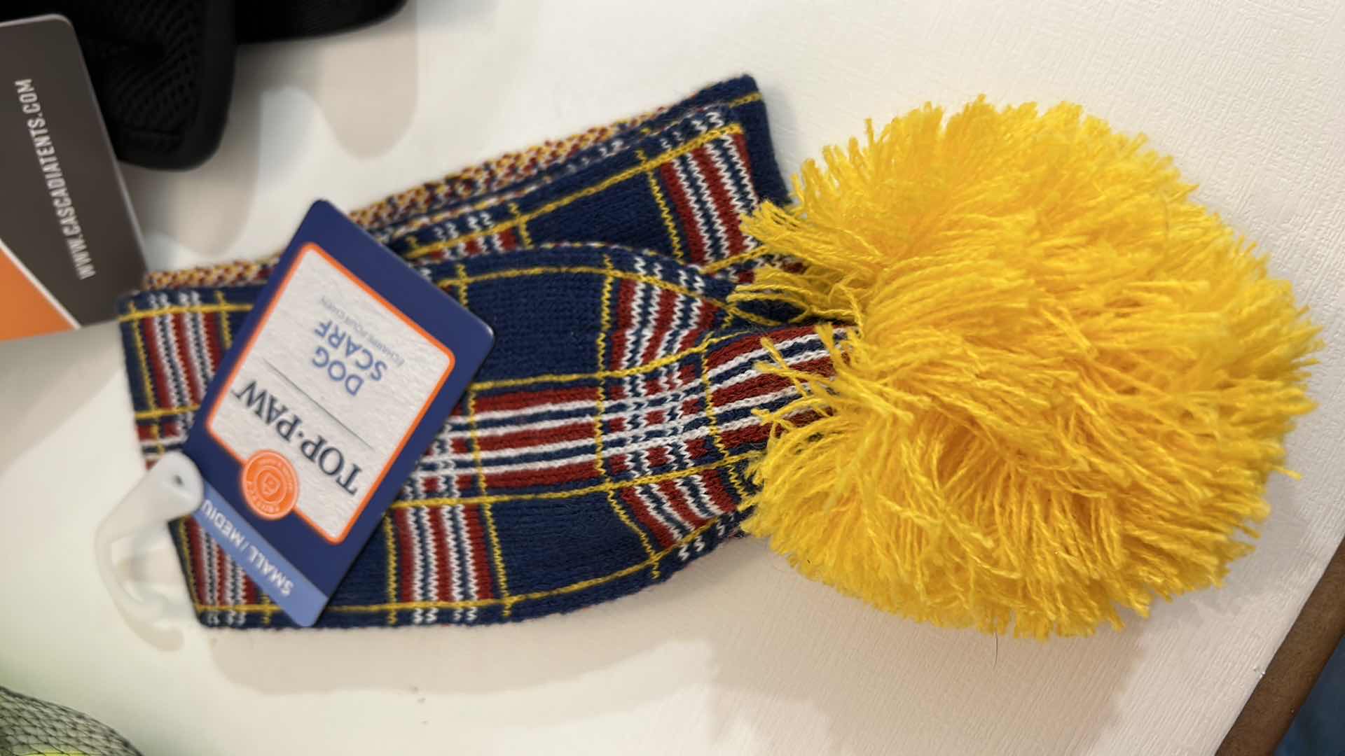 Photo 1 of 6 PIECE NEW TOP PAW DOG CLOTHING & ACCESSORIES ASSORTMENT $85 SIZE LARGE