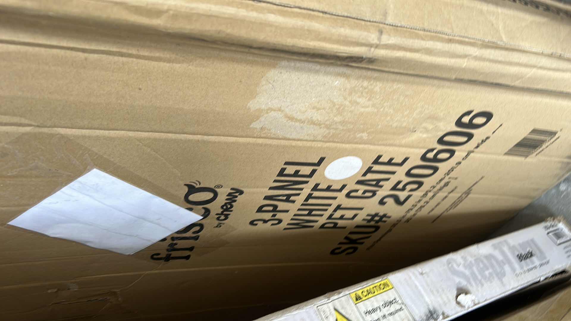 Photo 1 of NEW 3-PANEL WHITE PET GATE