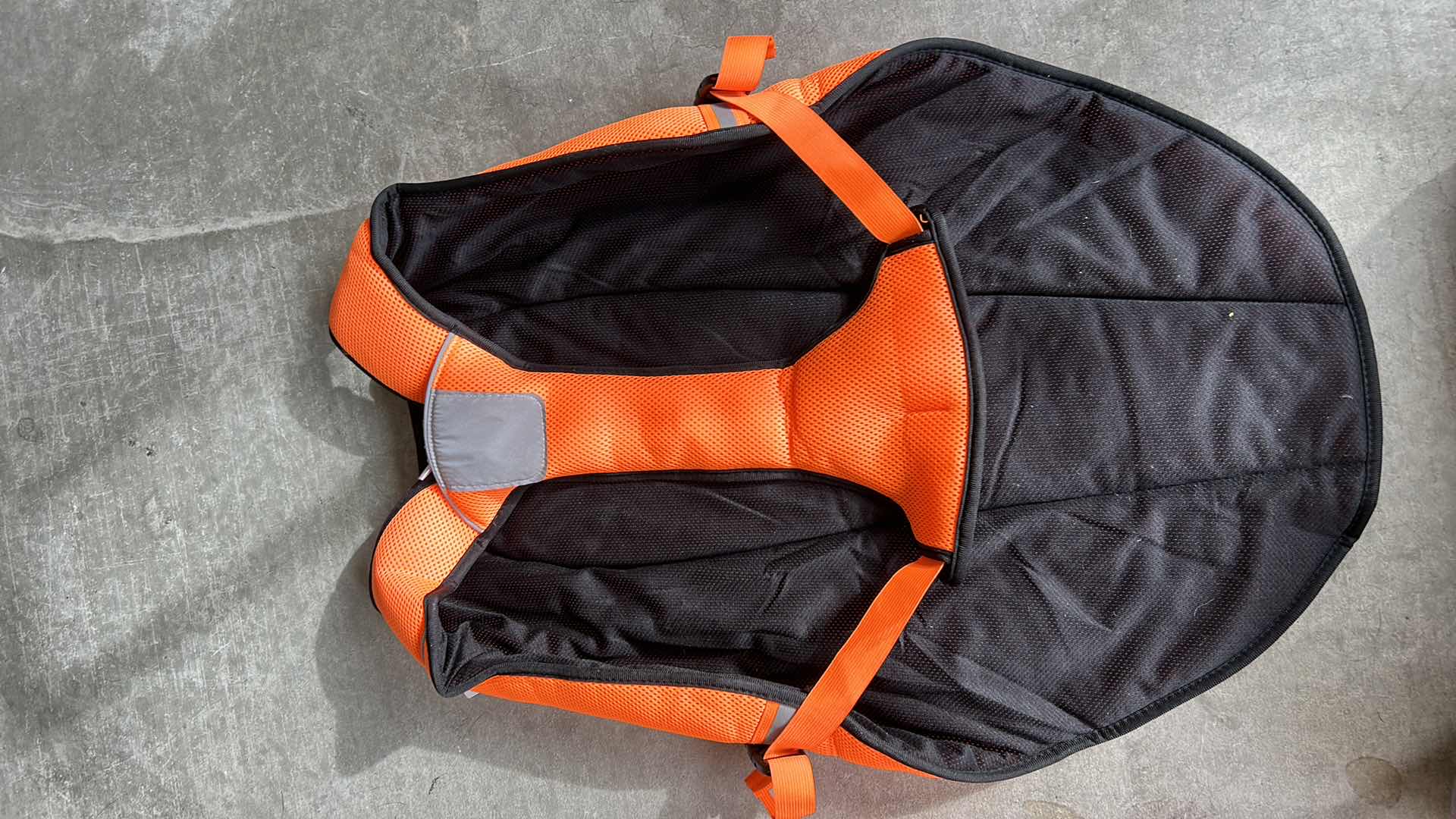 Photo 1 of 2 NEW DOG COOLING VESTS SIZE XXL