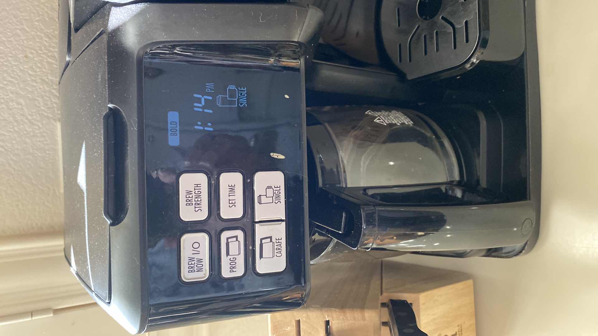 Photo 1 of HAMILTON BEACH FLEX BREW, KNIFE BLOCK WITH VARIOUS BRAND KNIVES ABD OSTER CAN OPENER