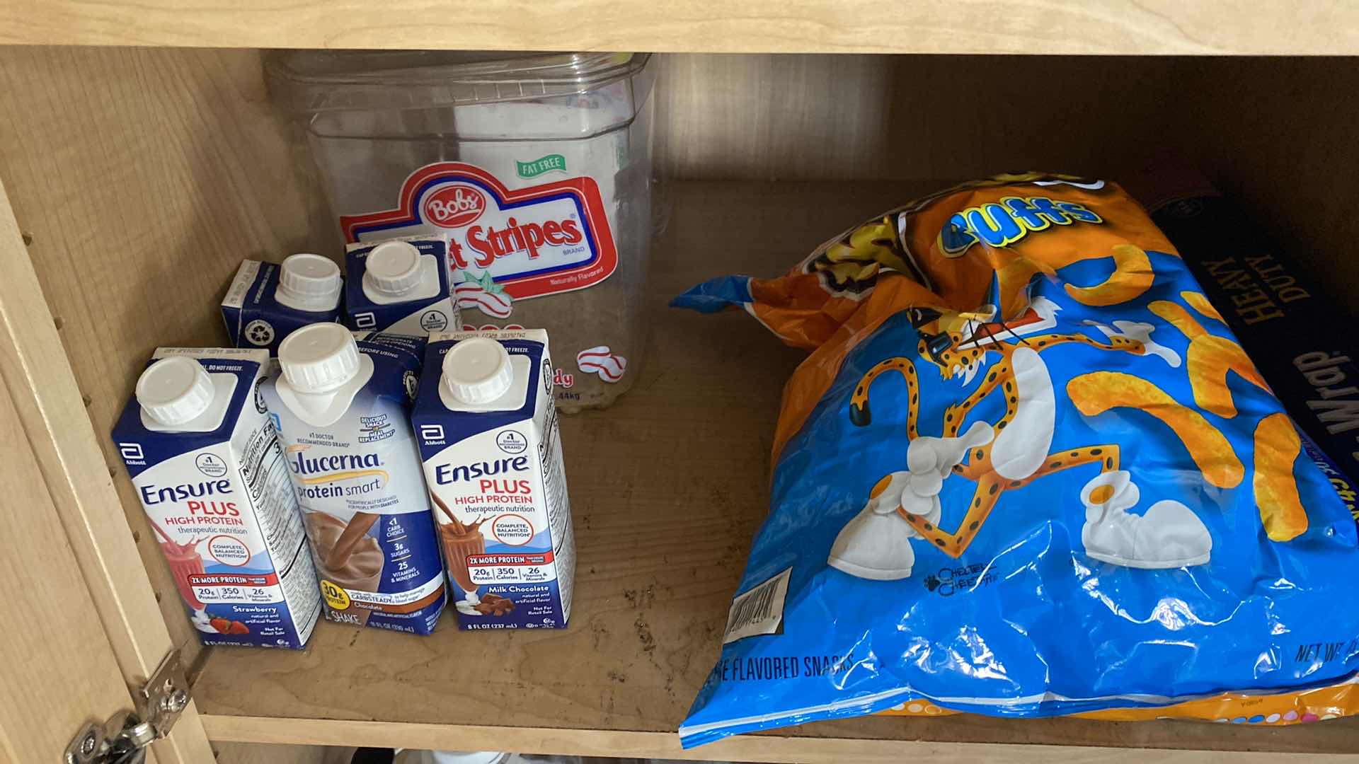 Photo 1 of CONTENTS OF CABINET PANTRY