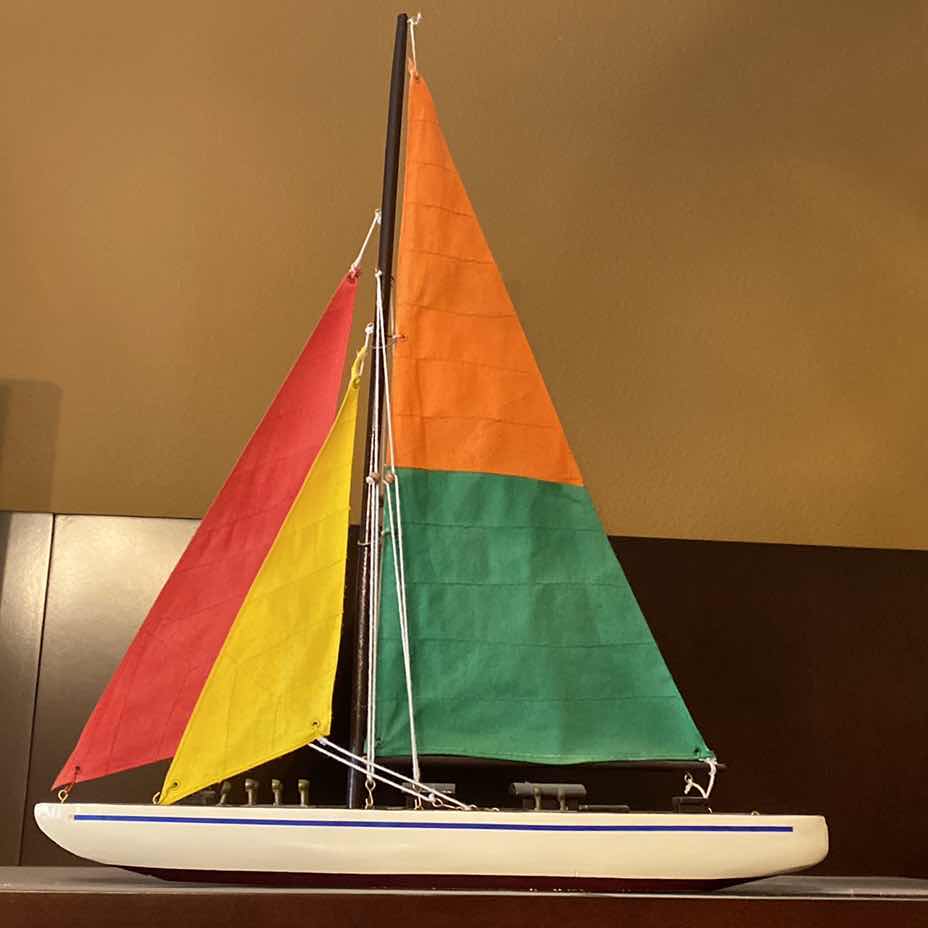 Photo 4 of SAIL BOAT DECOR LARGEST 25” x 30”