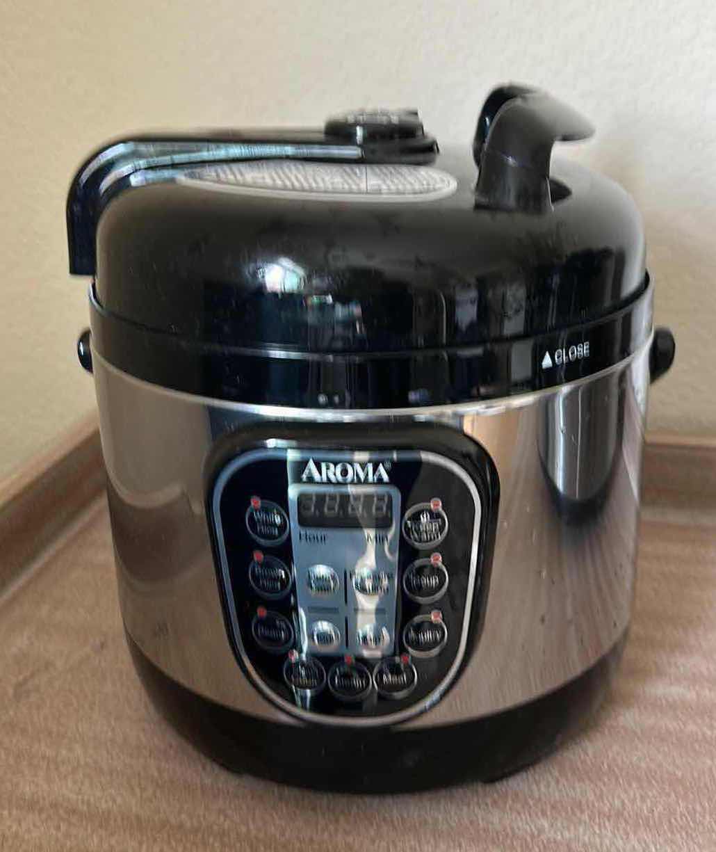 Photo 1 of AROMA COOKING POT
