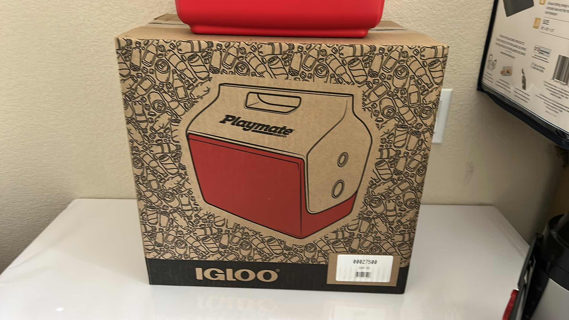 Photo 1 of 3 NEW IGLOO ITEMS