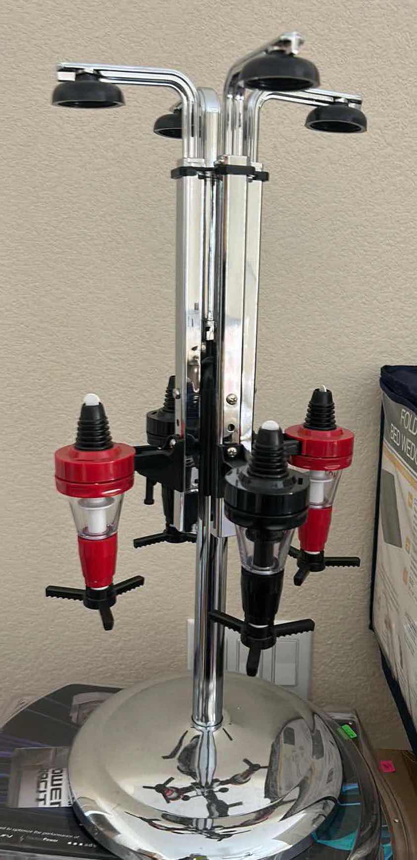 Photo 1 of BEVERAGE SERVER