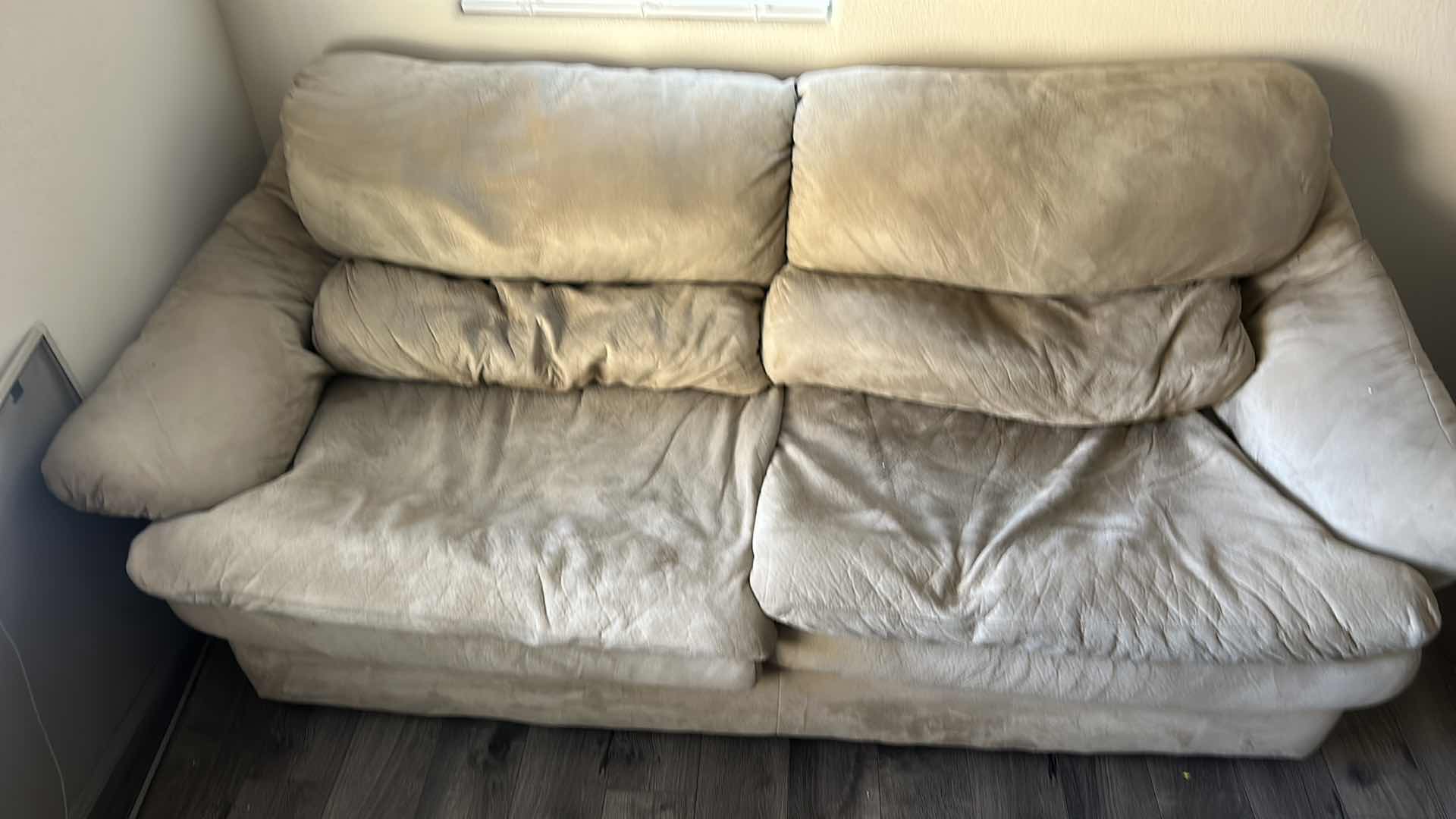 Photo 1 of 7’ HILLCRAFT FURNITURE COMPANY PLUSH BEIGE SOFA