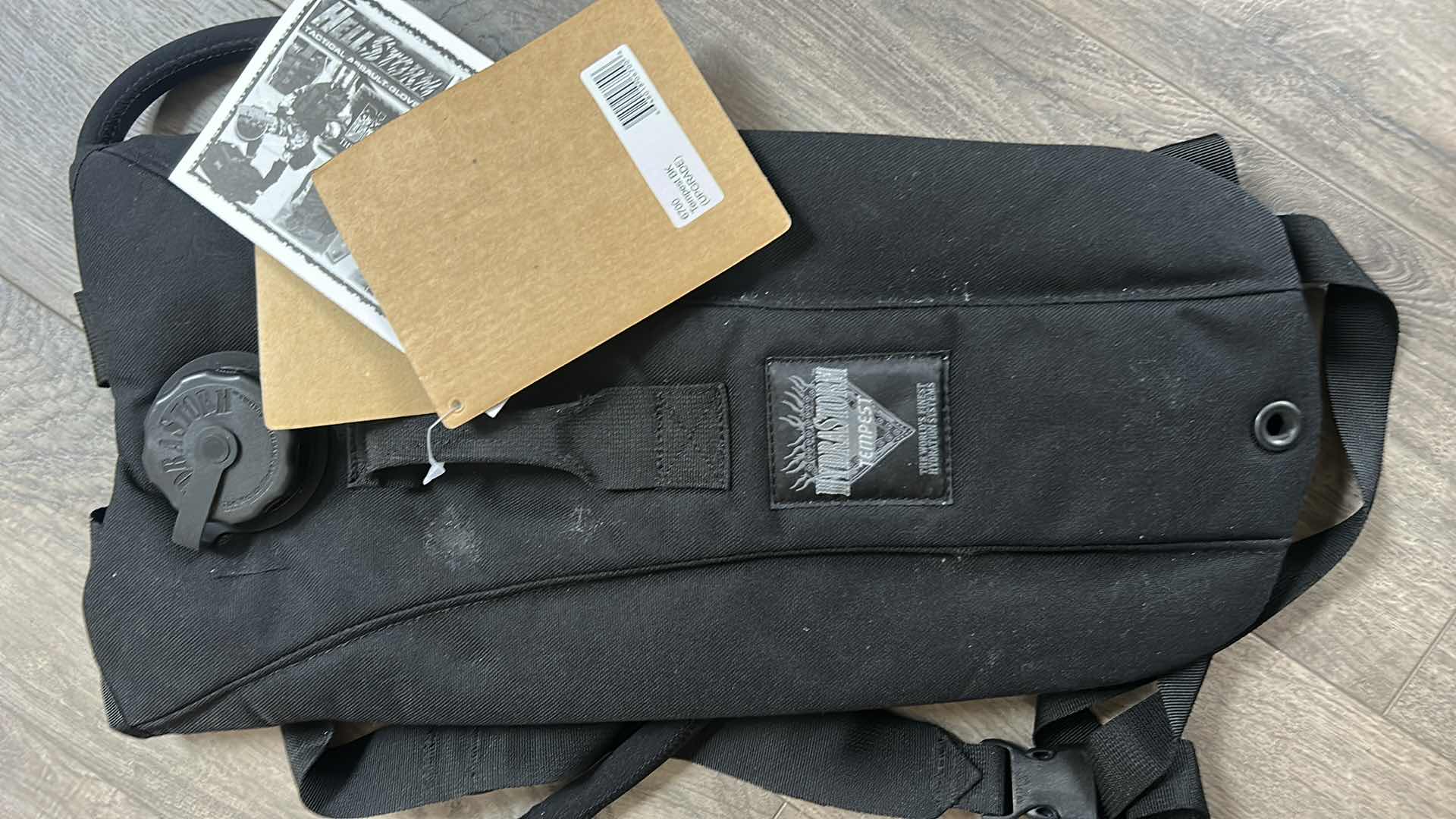 Photo 4 of NEW HYDRA STORM TEMPIST RUNNING/HIKING GEAR