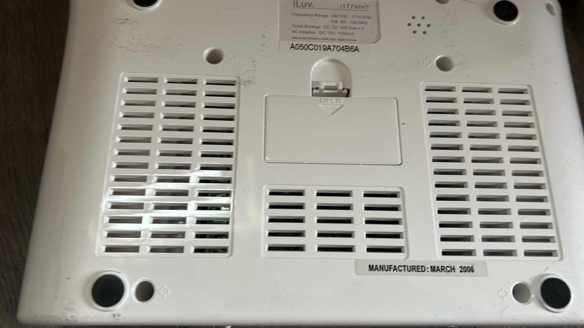 Photo 1 of 2 iLUV ALARM CLOCK PHONE CHARGERS, NO POWER PLUGS