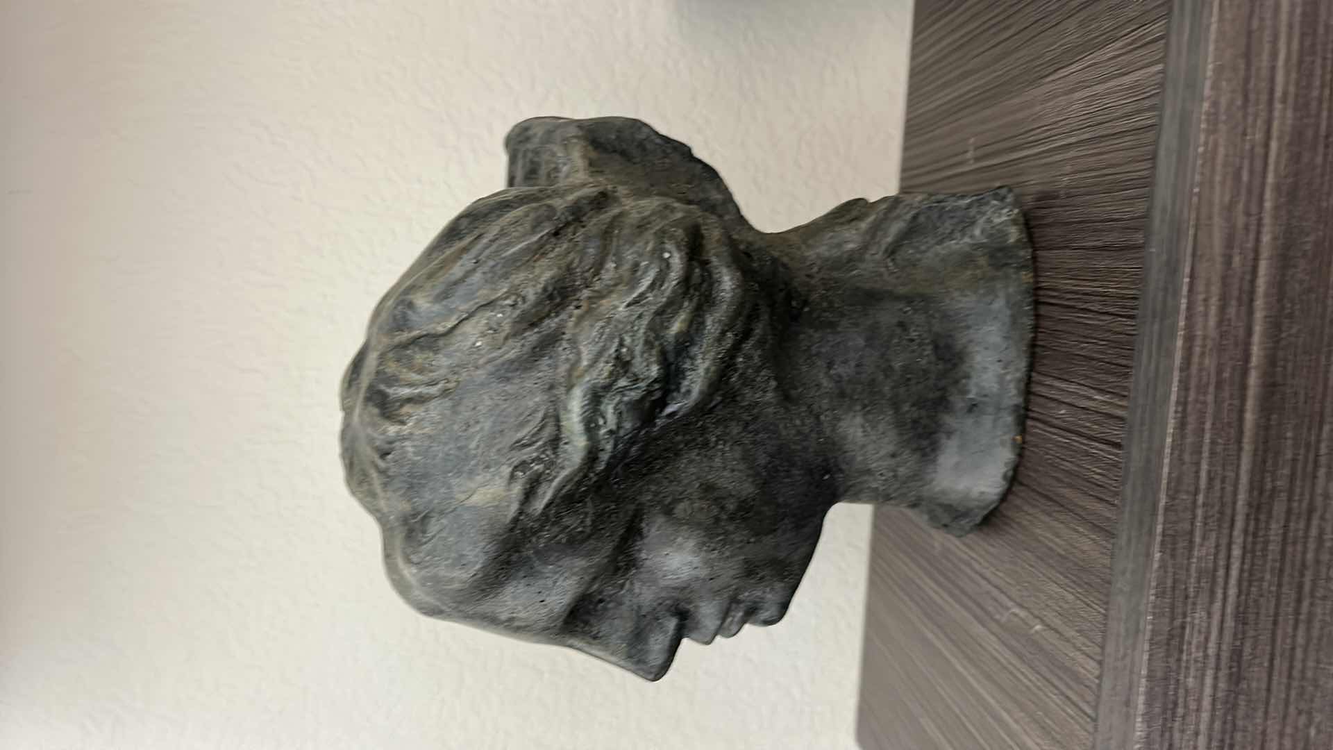 Photo 1 of HEAVY ALABASTER BUST H9.5”