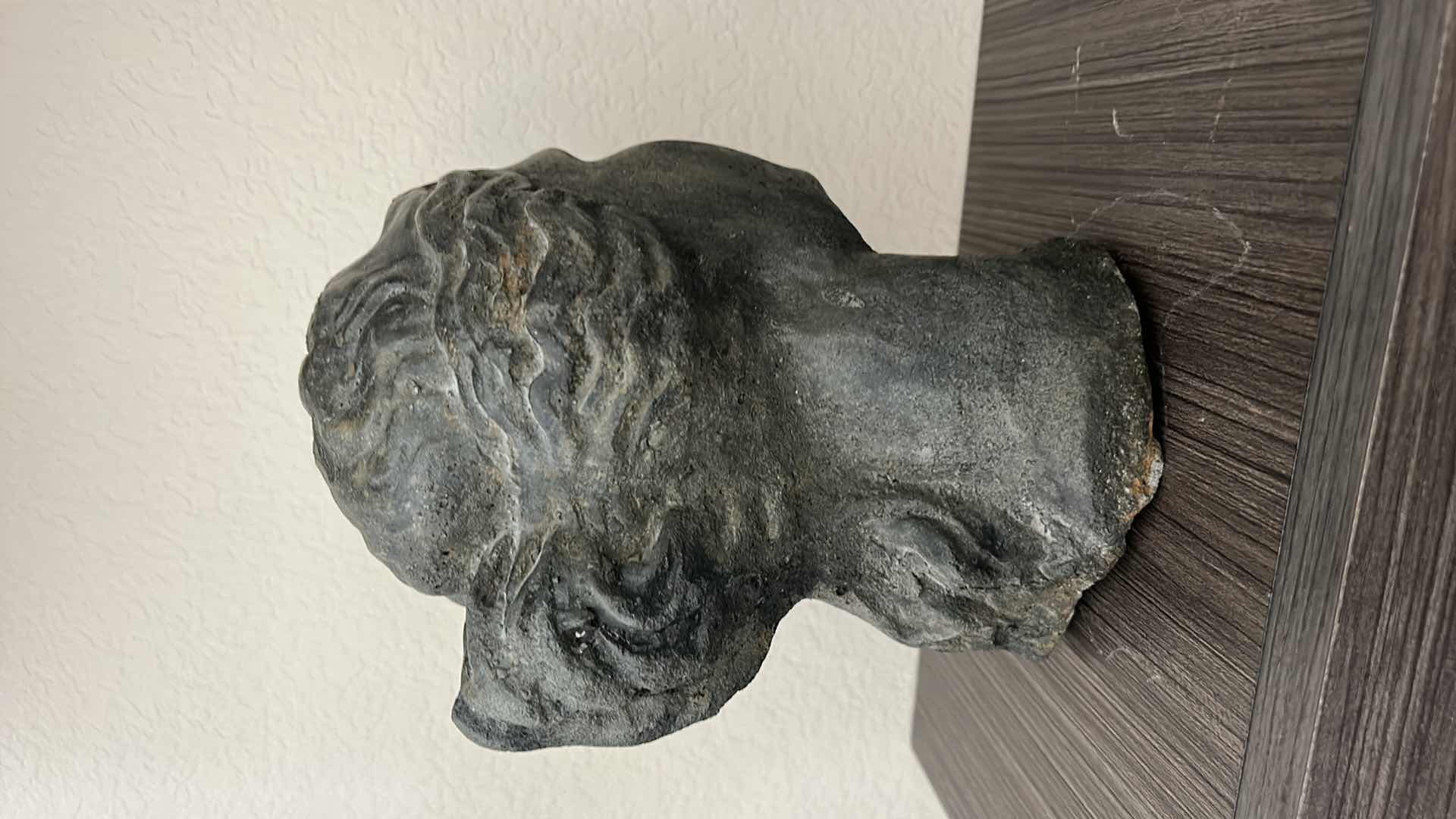 Photo 1 of HEAVY ALABASTER BUST H9.5”