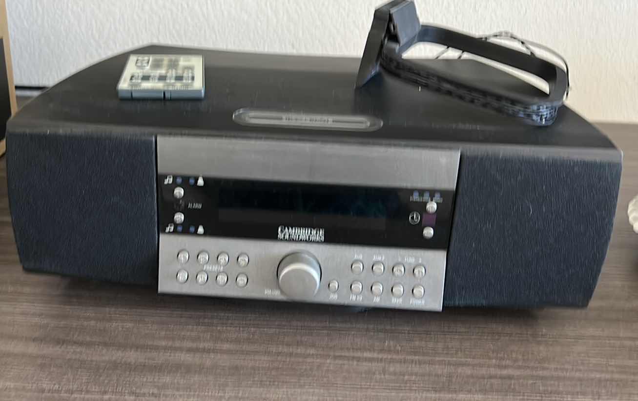 Photo 1 of CAMBRIDGE SOUNDWORKS