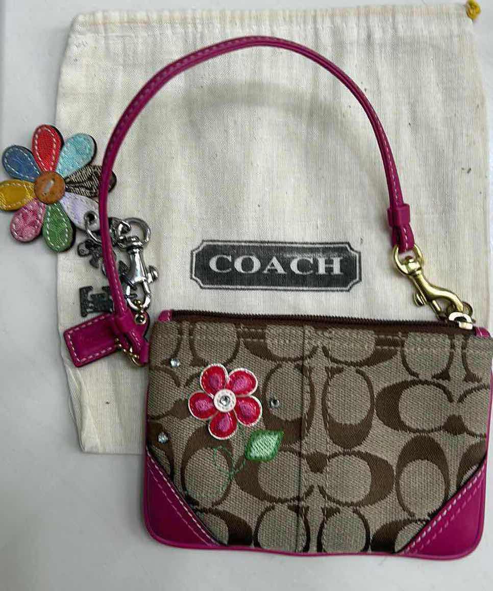 Photo 1 of COACH WRISTLET