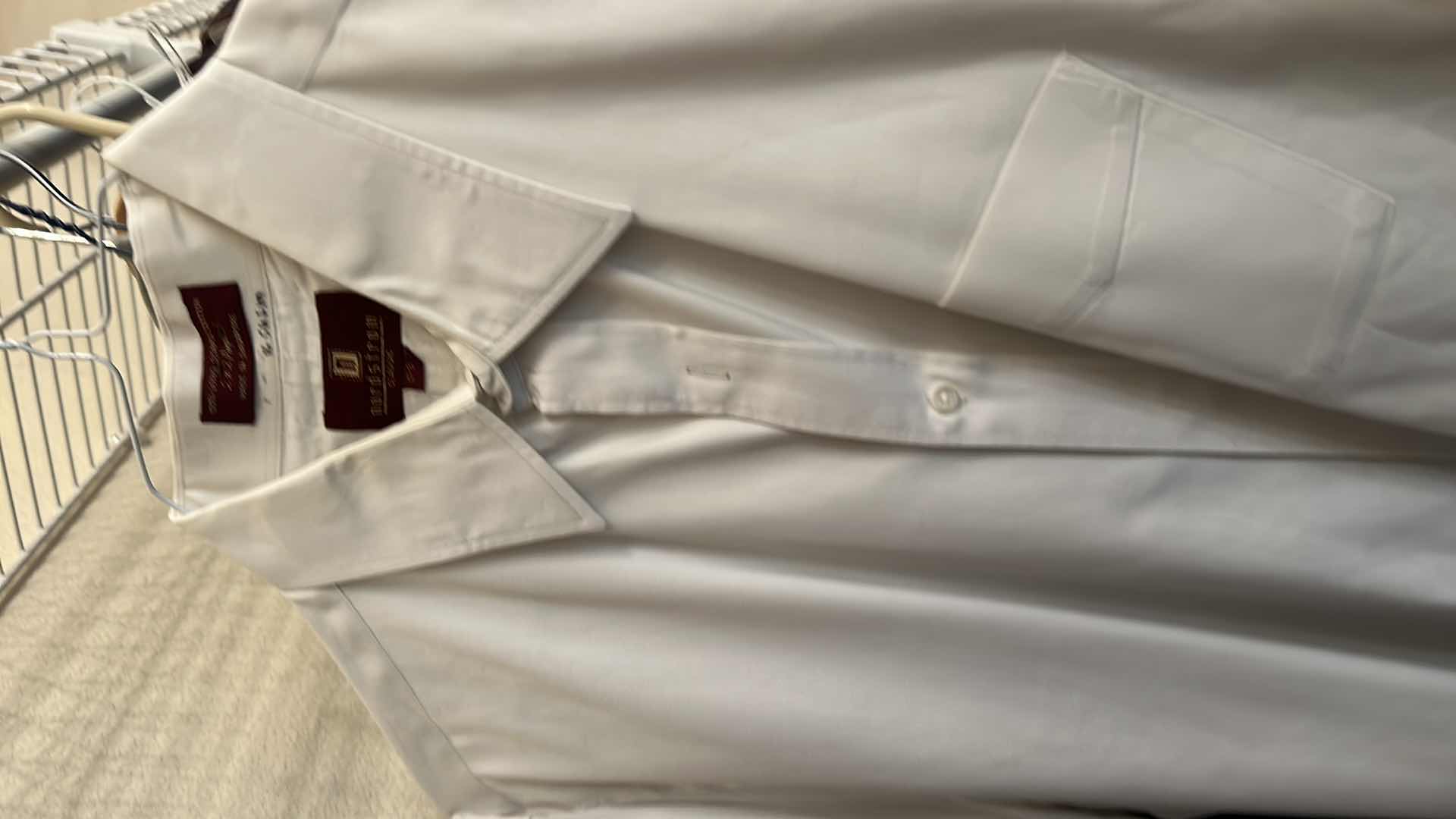 Photo 1 of 6 MENS CLASSIC BUTTON UP COLLARED DESIGNER SHIRTS SIZE LARGE