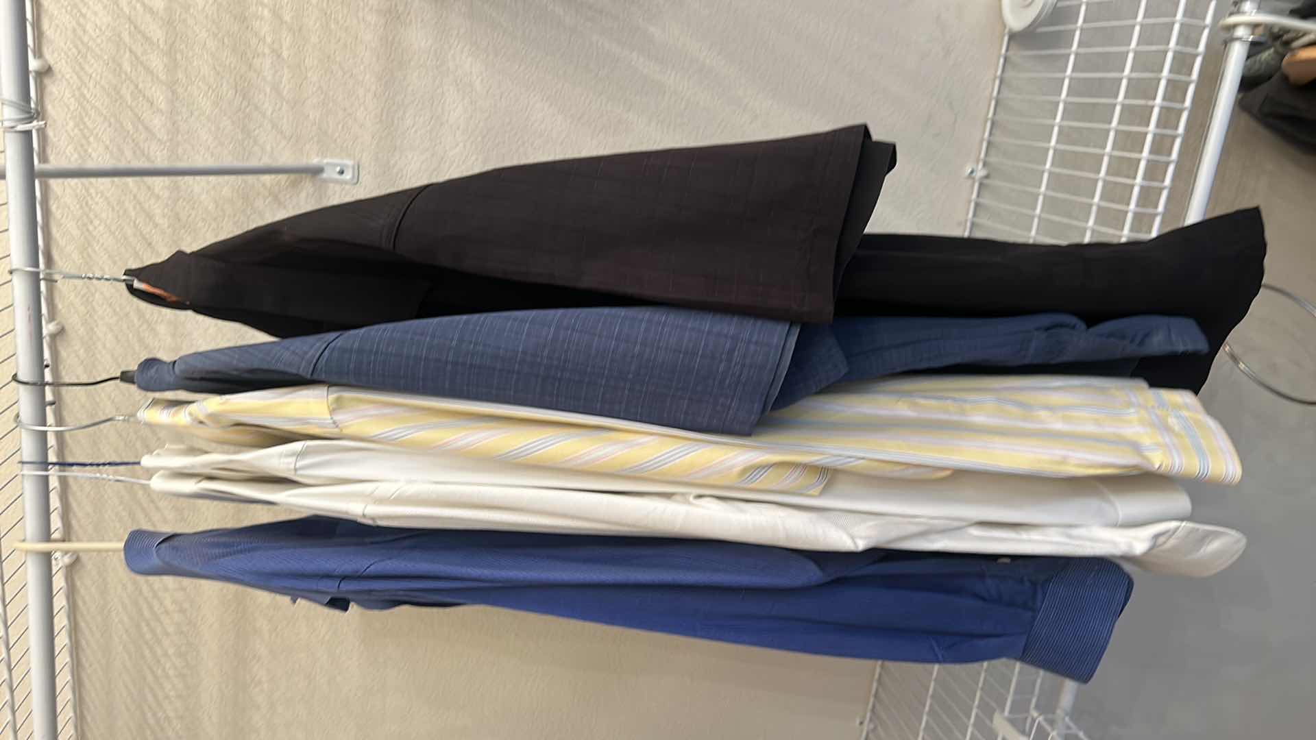 Photo 1 of 6 MENS CLASSIC BUTTON UP DESIGNER COLLARED SHIRTS SIZE L