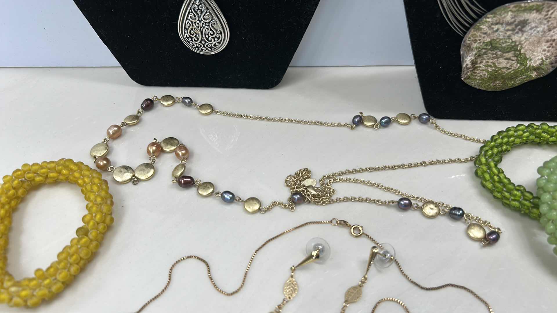 Photo 7 of COSTUME JEWELRY ASSORTMENT