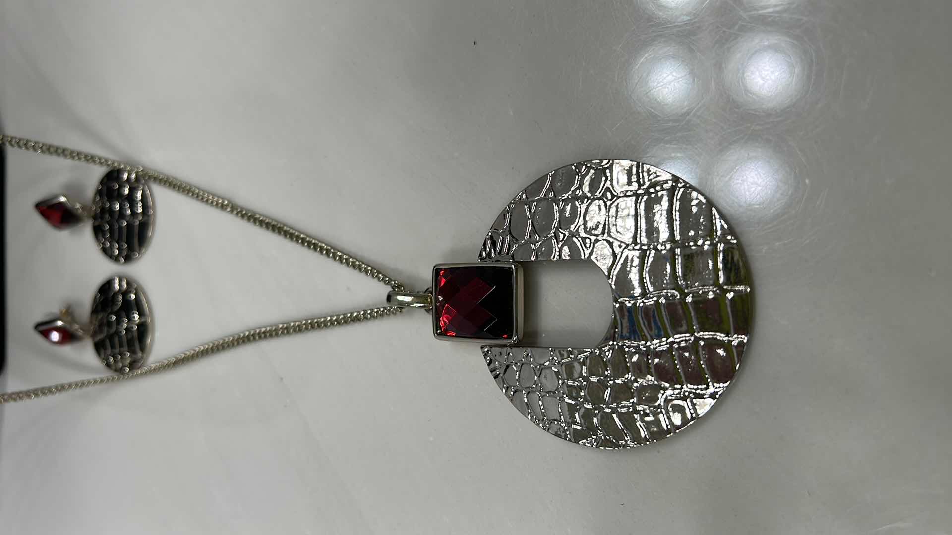 Photo 1 of COSTUME JEWELRY - WHITE HOUSE BLACK MARKET