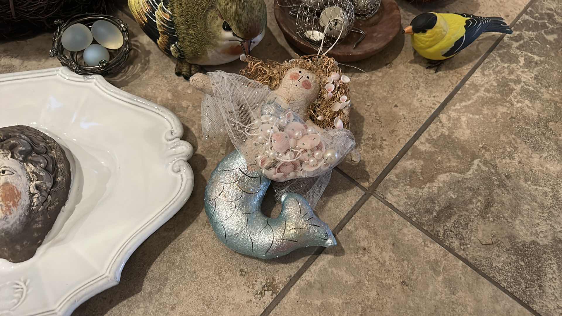 Photo 3 of HOME DECOR- BIRDS, BUTTERFLIES, NESTS AND MORE