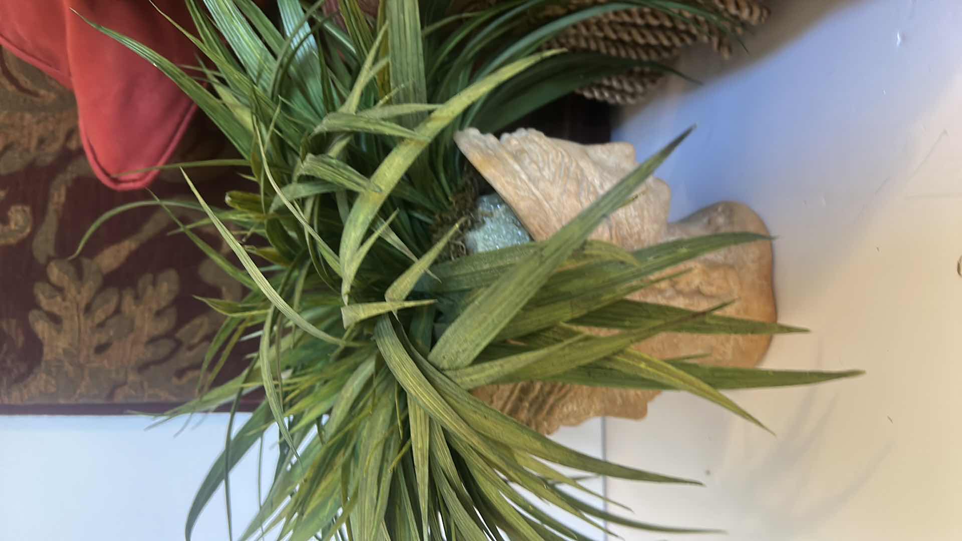 Photo 3 of HOME DECOR ASSORTMENT